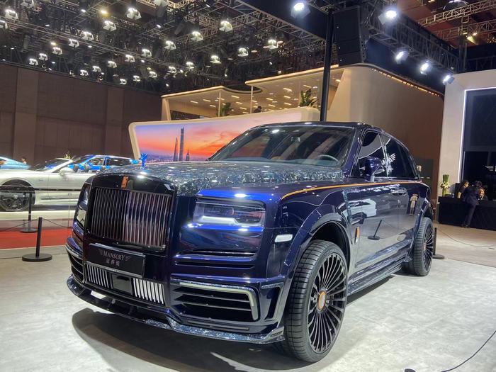 最贵的几款新车都在这里了|2025上海车展 第3张 最贵的几款新车都在这里了|2025上海车展 第3张