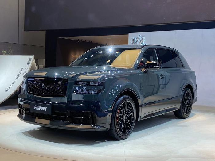 最贵的几款新车都在这里了|2025上海车展 第6张 最贵的几款新车都在这里了|2025上海车展 第6张