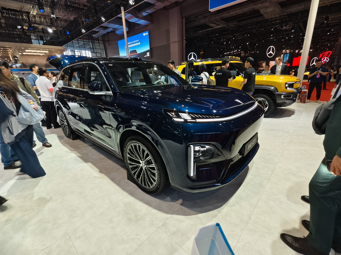 13款新车带你看上海车展最热车型|2025上海车展 第4张 13款新车带你看上海车展最热车型|2025上海车展 第4张