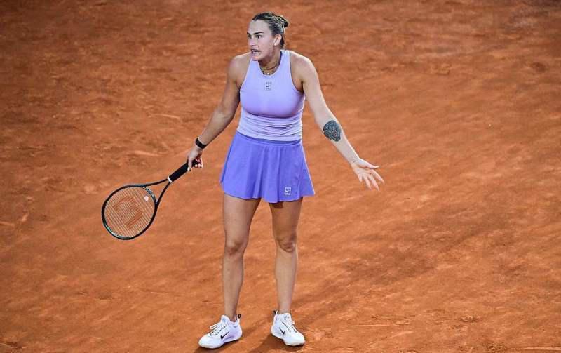 被郑钦文打破防?萨巴伦卡爆粗辱骂观众遭警告!1000赛3连冠梦碎 第1张 被郑钦文打破防?萨巴伦卡爆粗辱骂观众遭警告!1000赛3连冠梦碎 第1张