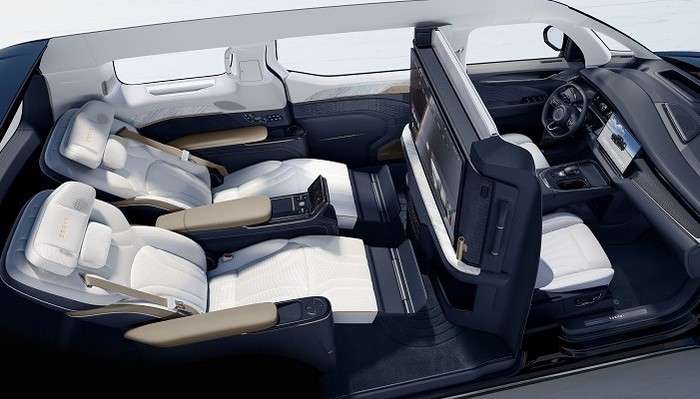 一周新车盘点 | 极氪009光辉增典藏版 蔚来萤火虫正式上市  第1张