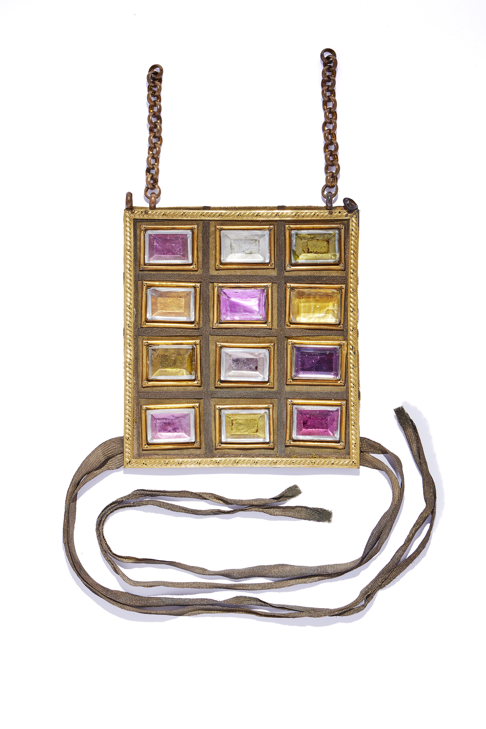 法国戏剧舞台上的奇珍异宝是怎么来的？  第6张