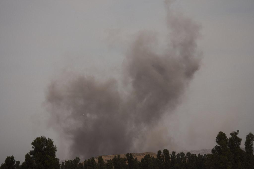 以色列发动大规模空袭特朗普再提“接管”加沙  第1张