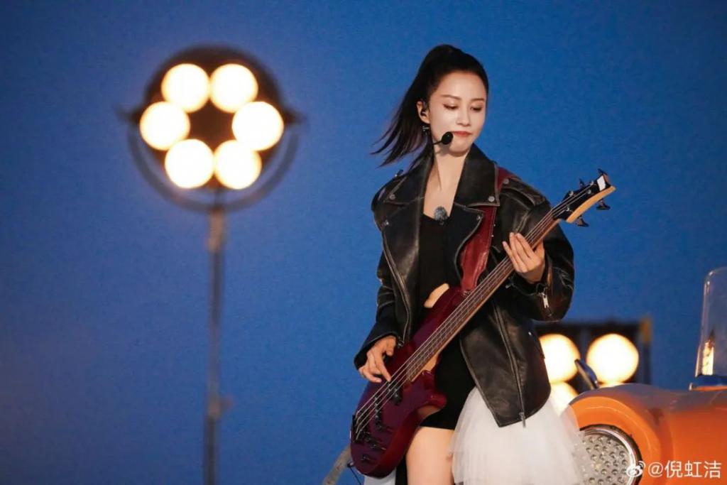 倪虹洁，不想再做傻子  第9张