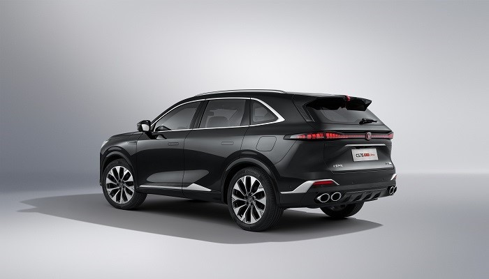 一周新车盘点 | 2025款腾势D9全系标配高阶智驾 新款长轴宝马5系引入V2X技术  第6张