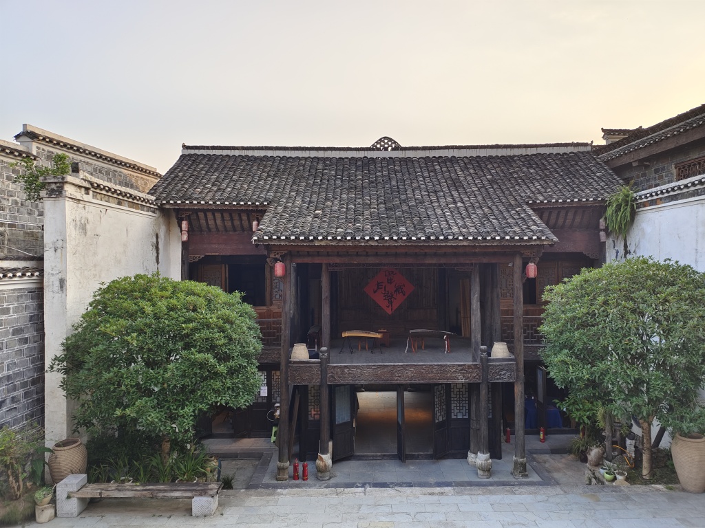 贞丰古城:新垣旧梦间的商脉与烟火 第4张 贞丰古城:新垣旧梦间的商脉与烟火 第4张