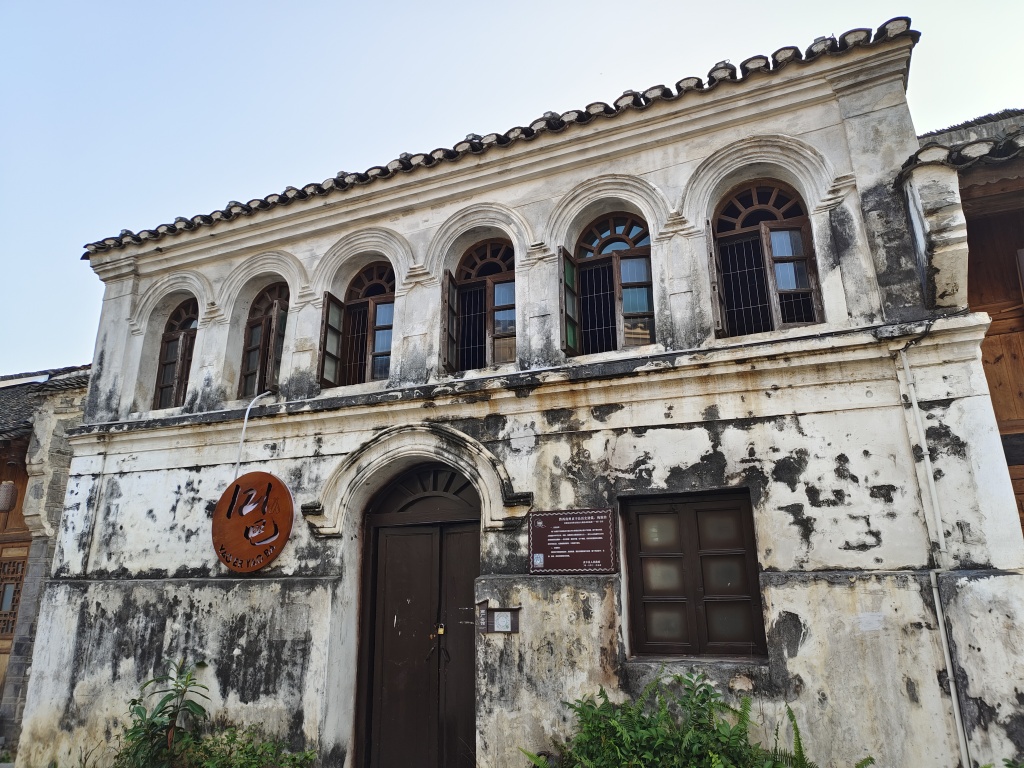 贞丰古城:新垣旧梦间的商脉与烟火 第5张 贞丰古城:新垣旧梦间的商脉与烟火 第5张